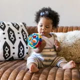 Прорезыватель для зубов Baby Einstein Bendy Ball в форме мяча, для малышей, 1 шт 3 m+ — фото 4