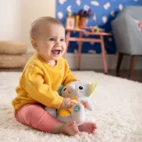 Игрушка развивающая Bright Starts Hug-a-bye Baby с мелодией, для детей с первых дней жизни, 1 шт 0 m+ — фото 2