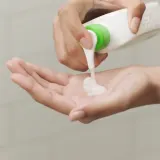 Набор эмульсий для умывания CeraVe Hydrating Cleanser очищающих, для нормальной и сухой кожи, 2 шт. по 473 мл — фото 3