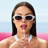 Lancôme Lip Idôle CuddleBlur™ Matte Velvet Lip Cream - Жидкая помада Lancome Lip Idole CuddleBlur Matte Velvet Lip Cream матовая, 8,5 мл, 8.5 мл, оттенок 24 Loungy Red — фото 7