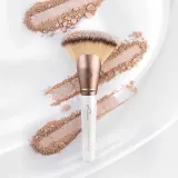 Кисть для контуринга лица Luvia Cosmetics Prime Countour Prime Contour для пудровых средств, с синтетическим ворсом, 1 шт — фото 3