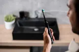 Зубная щётка Truelife SonicBrush K150 UV звуковая, с ультрафиолетовым стерилизатором насадок, 1 шт — фото 3