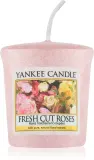 Ароматическая свеча Yankee Candle Fresh Cut Roses с цветочным ароматом, 49 g — фото 1