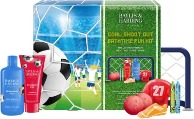 Baylis & Harding Football Kick Off - Детский набор для купания Baylis Harding Football Kick Off Bath Kit, с игрушкой и мелками