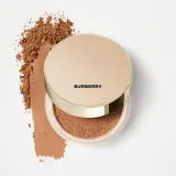 Пудра рассыпчатая Burberry Beyond Wear Loose Powder матирующая, стойкая, 20 г, оттенок Chestnut 004 — фото 4