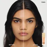 Тональная основа Burberry Beyond Wear Perfecting Matte Foundation матирующая, стойкая, 30 мл, оттенок Medium Neutral 70 — фото 3