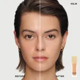Тональная основа Burberry Beyond Wear Perfecting Matte Foundation матирующая, стойкая, 30 мл, оттенок Light Warm 45 — фото 3
