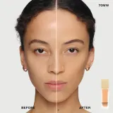 Тональная основа Burberry Beyond Wear Perfecting Matte Foundation матирующая, стойкая, 30 мл, оттенок Medium Warm 70 — фото 3