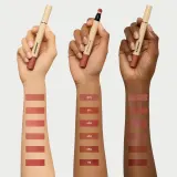 Помада жидкая Burberry Brit Matte Veil матовая, увлажняющая, 3 мл, оттенок English Oak 652 — фото 5