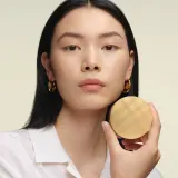 Тональный кушон Burberry Ultimate Glow Cushion с эффектом сияния, увлажняющий, 14 г, оттенок Fair Cool 20 — фото 4