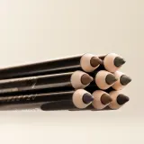 Карандаш для глаз Chantecaille Luster Glide Eye Liner насыщенный цвет, не размазывается, 1,2 г, оттенок Violet Damask — фото 3