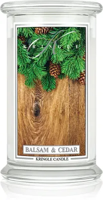 Свеча ароматическая Kringle Candle Classic Balsam Cedar с соевым воском, хвойный зимний аромат, 623 г