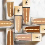 Тональный крем Yves Saint Laurent Touche Eclat Le Teint стойкий, с эффектом сияния, SPF 22, 25 мл, оттенок B10 Porcelain — фото 6