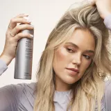 Сухой шампунь Living Proof Perfect Hair Day для свежести волос между мытьями, не оставляет следов, 90 мл — фото 3
