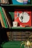 Ароматическая свеча Paddywax Bistro Piment, с соевым воском, 226 г — фото 5