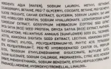 Увлажняющий шампунь Miriam Quevedo Glacial White Caviar Hydra Pure Shampoo с белой икрой 250 мл — фото 2