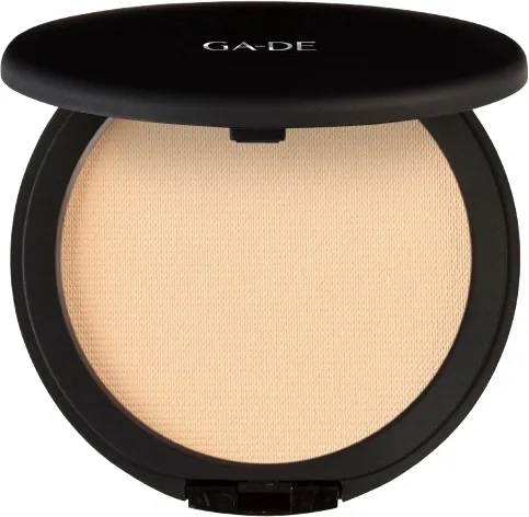 Компактная шёлковая пудра GA-DE Basic Smoothing Silky Pressed Powder, 11 г, оттенок 502 - Warm Beige