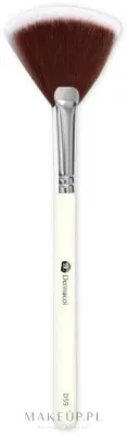 Веерная кисть для макияжа Dermacol Fan Brush D59, двухцветный ворс