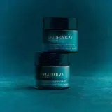 Пилинг для лица с голубым алмазом Omorovicza Blue Diamond Resurfacing Peel, кислоты AHA/PHA, 50 мл — фото 3