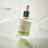 Сыворотка для лица iUNIK Tea Tree Relief успокаивающая с чайным деревом центеллой ниацинамидом для жирной кожи 50 мл — фото 6
