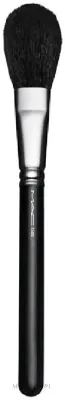 Кисть для пудры MAC 150S Large Powder Brush с густым чёрным ворсом