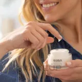 Ahava Hyaluronic Acid Mask — маска для лица с гиалуроновой кислотой без смывания, 50 мл — фото 7