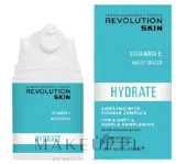 Крем для лица Revolution Skincare Hydrate с витамином E и B3 увлажняющий 50 мл — фото 1