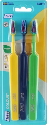 Набор зубных щеток TePe Colour Soft 3 шт мягкая щетина зеленая желтая и синяя