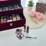 Палетка-набор для макияжа лица, глаз и губ Zmile Cosmetics Beauty Case Velvety Set — фото 8