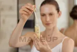 Сыворотка для лица Ahava Firming MultiVitamin C+ укрепляющая с витамином C и ниацинамидом 30 мл — фото 6