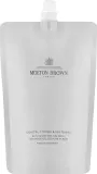 Гель для душа и ванны Molton Brown Coastal Cypress & Sea Fennel сменный блок, 400 мл — фото 1