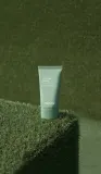 Солнцезащитный крем для лица FarmStay Tea Tree Biome Calming Sun Cream успокаивающий, SPF50+, 50 мл — фото 4