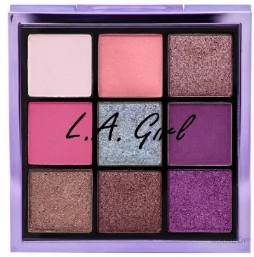 Палетка теней для век L.A. Girl Keep It Playful Eyeshadow Palette мини-формат, матовые и мерцающие, 14 г, оттенок GES436 - Playtime