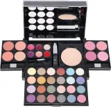 Палетка-набор для макияжа лица, глаз и губ Zmile Cosmetics All You Need To Go Set — фото 2