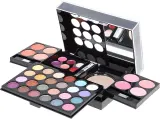 Палетка-набор для макияжа лица, глаз и губ Zmile Cosmetics All You Need To Go Set — фото 7