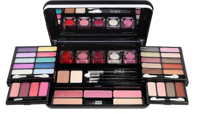 Палетка-набор для макияжа лица, глаз и губ Zmile Cosmetics Classic Makeup Palette