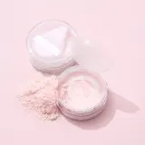 Рассыпчатая пудра Gosh Copenhagen Bake'n Set Powder для бейкинга, 15 г, оттенок 002 - Soft Yellow — фото 2