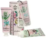 Набор для тела Cath Kidston Wild Flowers крем для рук и крем для тела с маслом ши и какао 30+30 мл — фото 1