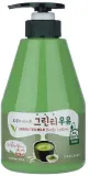 Welcos Kwailnara Green Tea Milk Body Lotion — бальзам для тела с молочком зелёного чая, 560 мл — фото 1