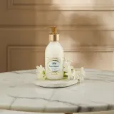 Восстанавливающий кондиционер для волос «Нежный жасмин» Sabon Delicate Jasmine Repair Conditioner, 190 мл — фото 3