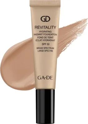Тонирующий крем GA-DE Revitality Hydrating Radiant Foundation увлажняющий сияющий SPF 50, 30 мл, оттенок 313