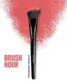 Скошенная кисть для румян GA-DE Professional Blush Brush #02 с деревянной ручкой — фото 2
