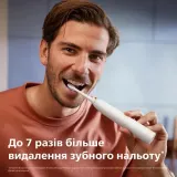 Электрическая зубная щётка Philips Sonicare Series 5300 HX7108/01 с насадкой W2 Optimal White, 1 шт — фото 3