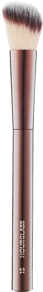 Кисть для румян Hourglass № 15