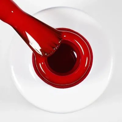 Гель-лак для ногтей Alessandro International Striplac UV Colour, полимеризация 60 секунд, 6,5 мл, оттенок 123 - Ruby Red