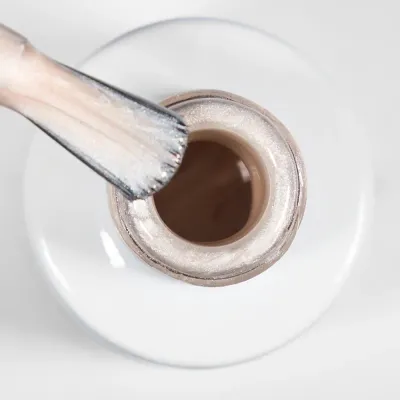 Гель-лак для ногтей Alessandro International Striplac UV Colour, полимеризация 60 секунд, 6,5 мл, оттенок 203 - Beige Sand Shimmer