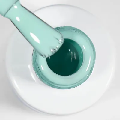 Гель-лак для ногтей Alessandro International Striplac UV Colour, полимеризация 60 секунд, 6,5 мл, оттенок 217 - Creamy Mint