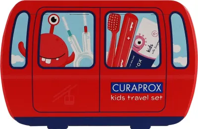 Дорожный набор Curaprox Kids для детей 6-12 лет зубная щетка паста 10 мл межзубные ершики и наклейки красное