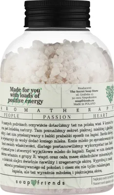 Soap&Friends Soap&Friends Revitalizing Bath Salt - Soap and Friends соль для ванны Роза 500 г, соль для ванны с цветками розы, розовый аромат, домашнее спа