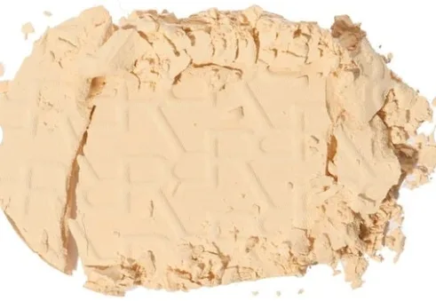 Рассыпчатая пудра Makeup Revolution Pops Instant Blur Setting Powder без талька, 5 г, оттенок Banana Light